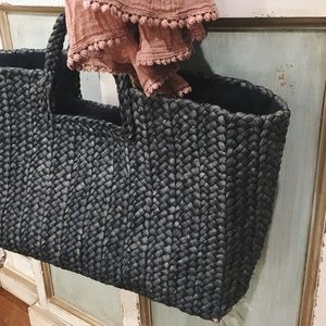 Woven Black Bag | lined